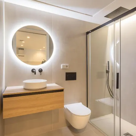 Primera Linea Albamar -serviden Apartman
